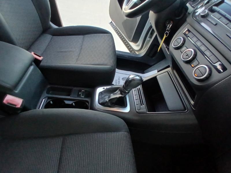 Volkswagen Tiguan S 2013