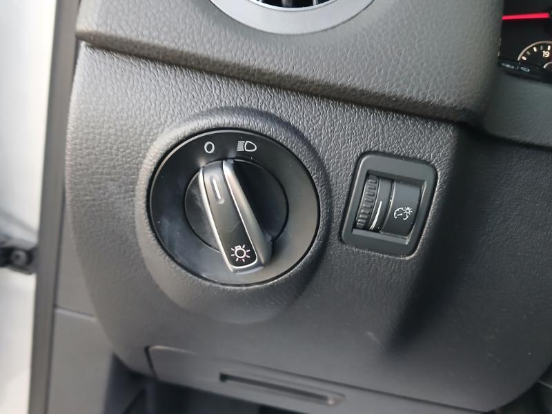 Volkswagen Tiguan S 2013