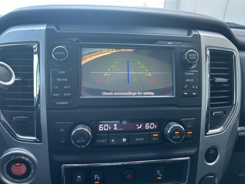 Nissan Titan SV Crew Cab 2WD 2017