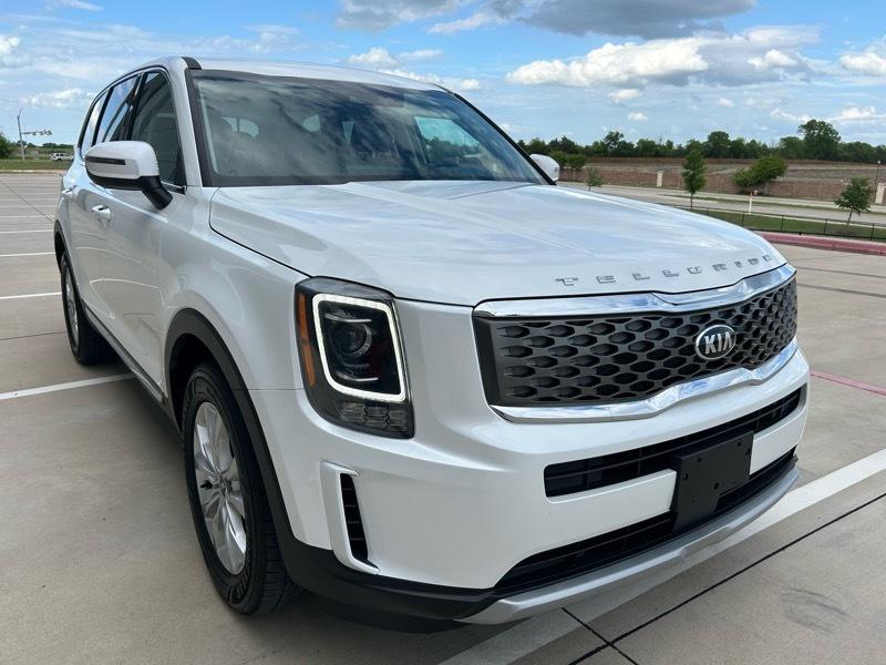 Kia Telluride LX 2020