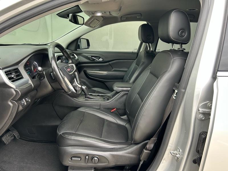 GMC Acadia SLT-1 FWD 2019