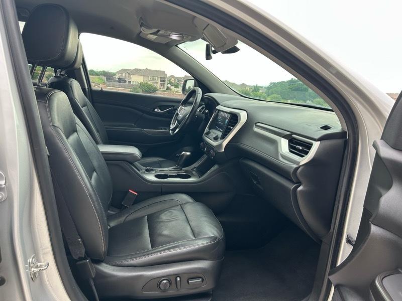 GMC Acadia SLT-1 FWD 2019
