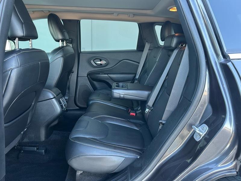 Jeep Cherokee Limited FWD 2014