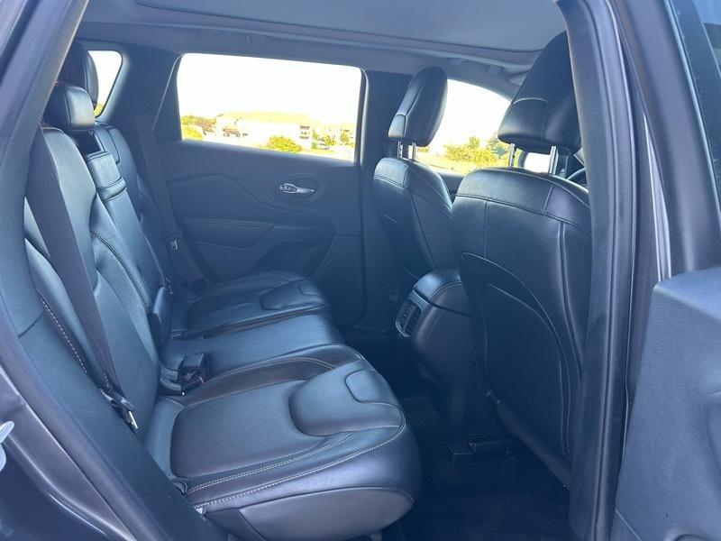 Jeep Cherokee Limited FWD 2014