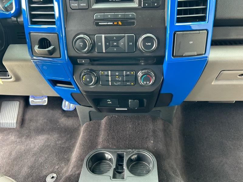 Ford F-150 XLT SuperCrew 6.5-ft. Bed 2WD 2017
