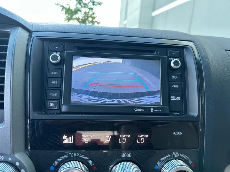 Toyota Sequoia Plantium 2WD 2016