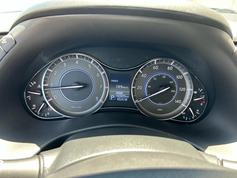Infiniti QX80 4WD 2015