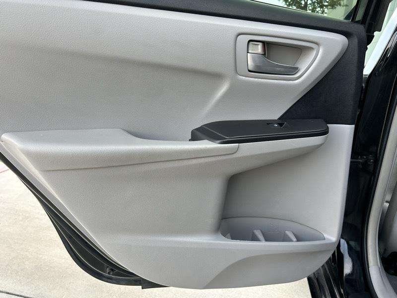 Toyota Camry LE 2015