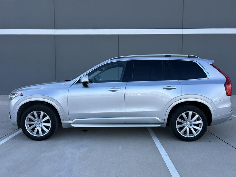 Volvo XC90 T5 Momentum 2018