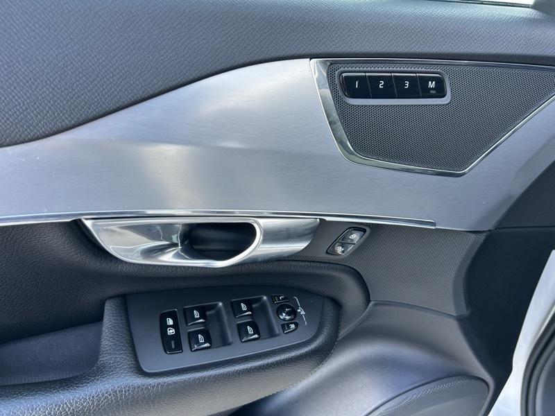 Volvo XC90 T5 Momentum 2018