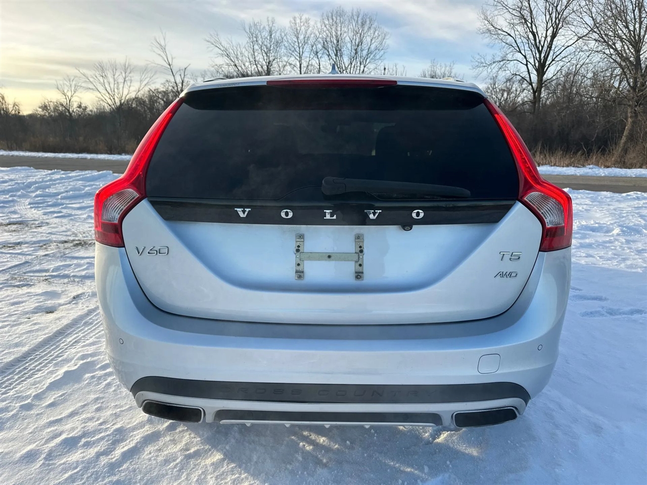 Volvo V60 Cross Country  2015