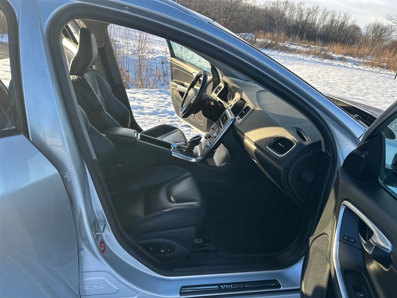 Volvo V60 Cross Country  2015