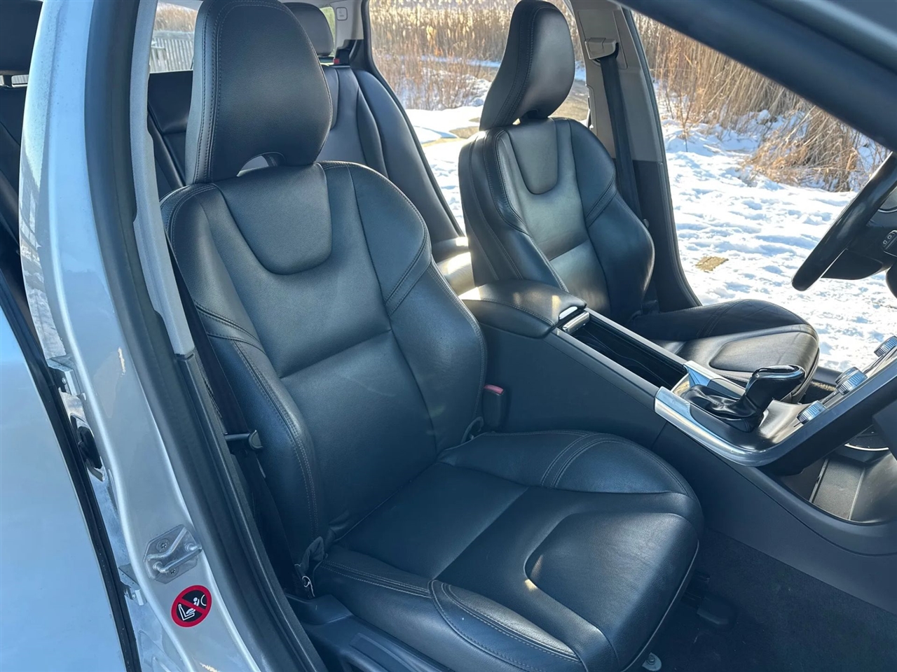 Volvo V60 Cross Country  2015