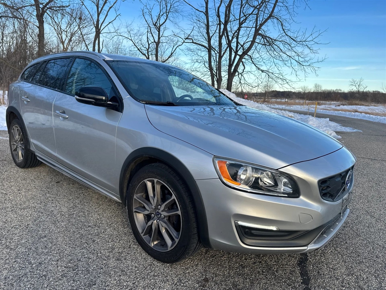 Volvo V60 Cross Country  2015