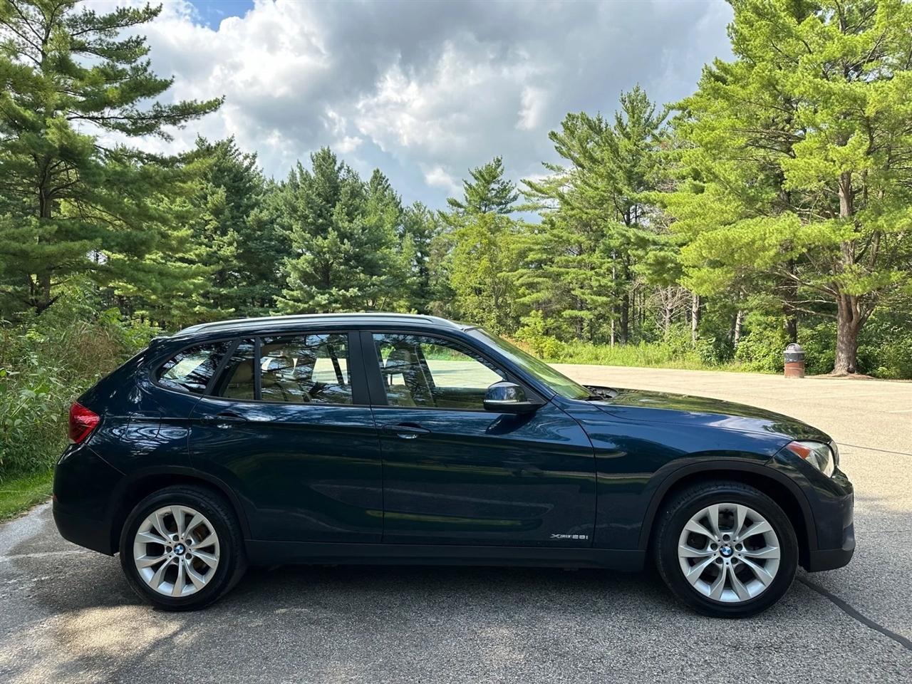 BMW X1  2013