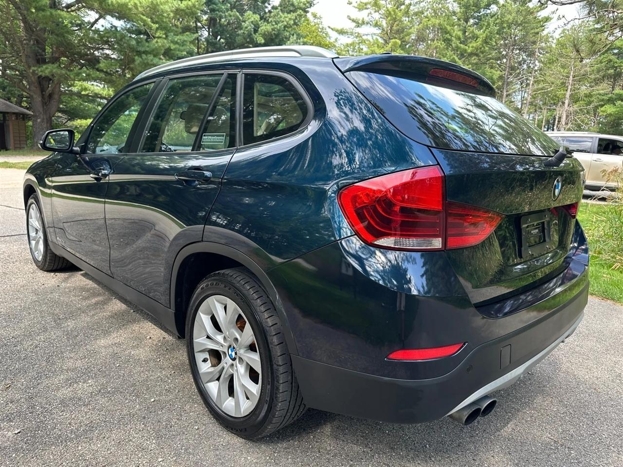 BMW X1  2013