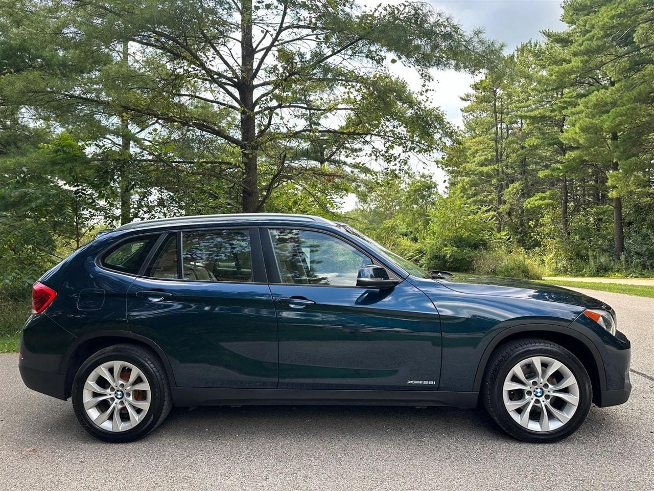 BMW X1  2013