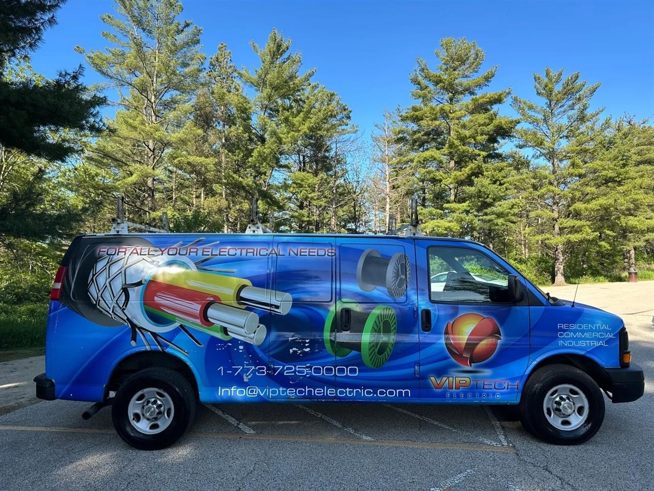 Chevrolet Express  2013