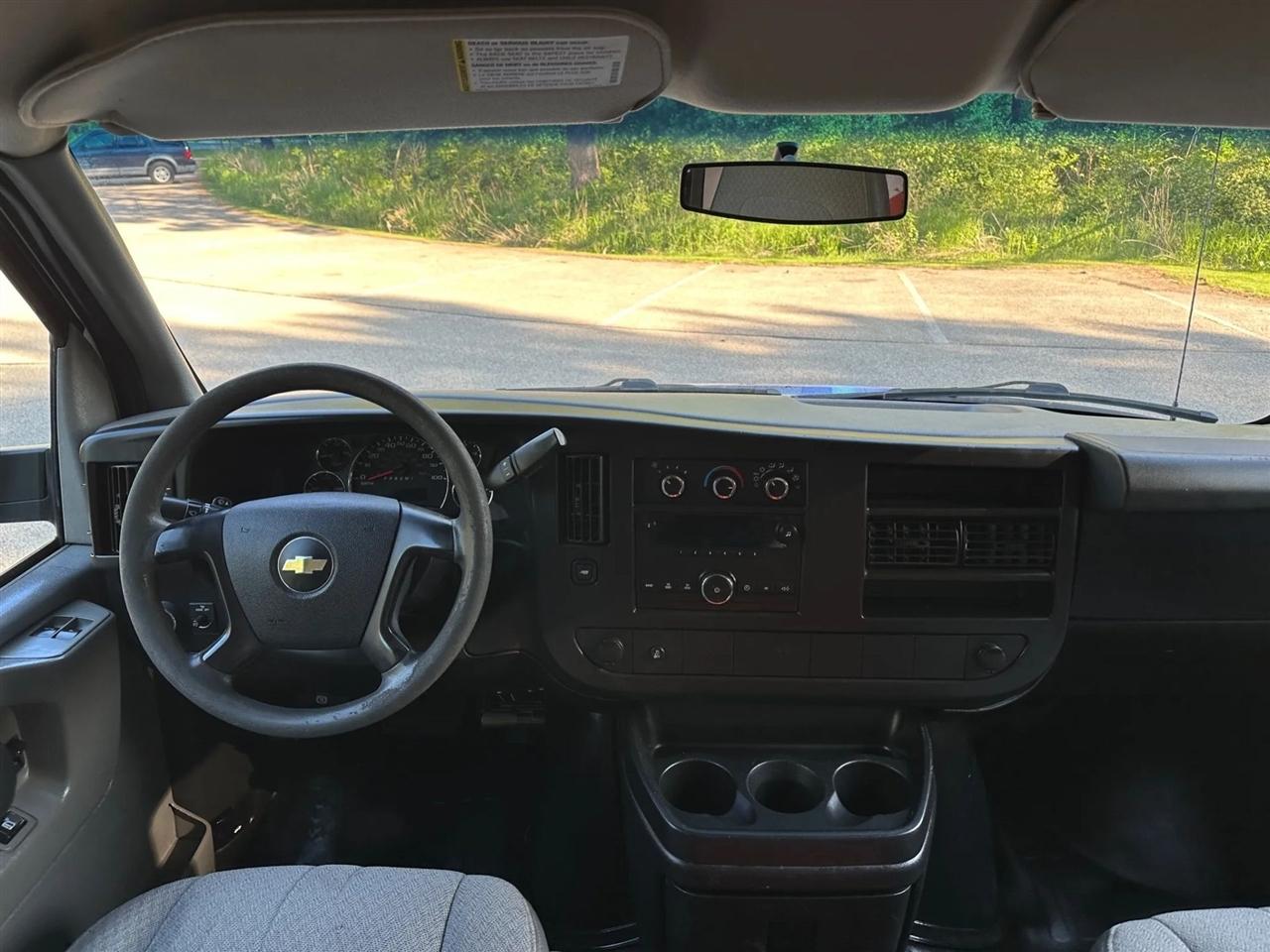 Chevrolet Express  2013