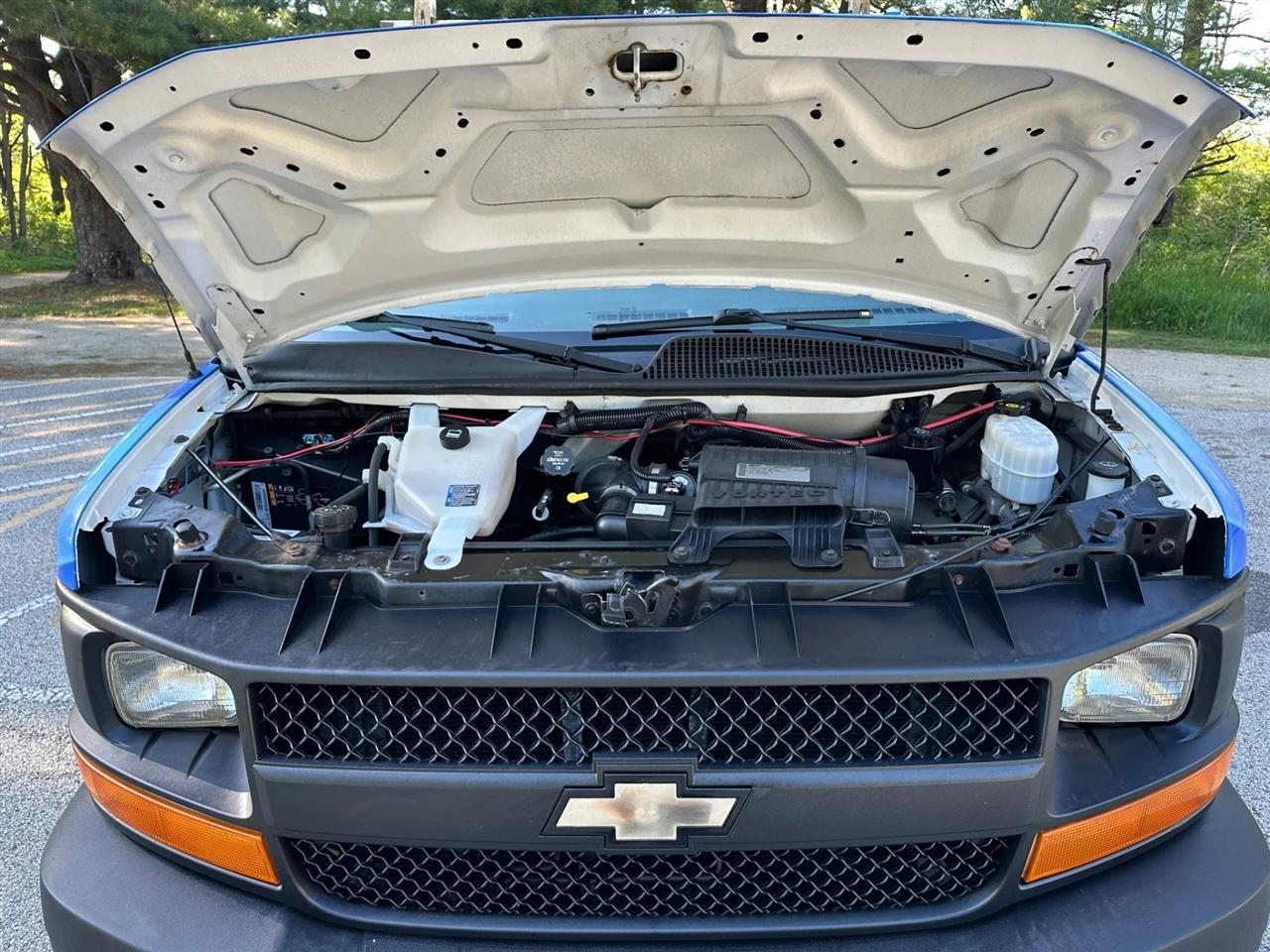 Chevrolet Express  2013