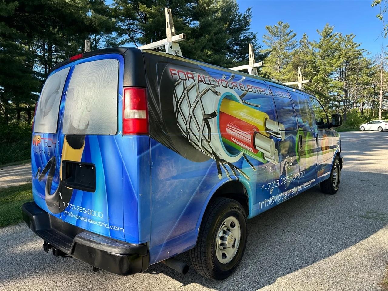 Chevrolet Express  2013