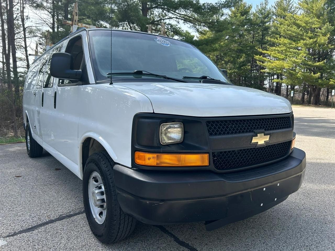 2013 Chevrolet Express Extended Van 3D