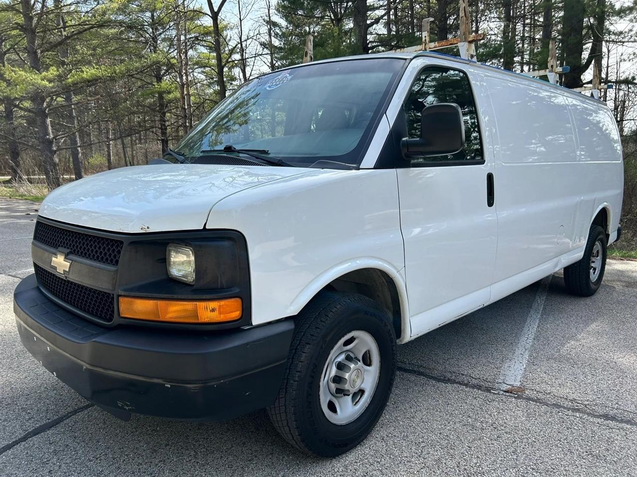 Chevrolet Express  2013