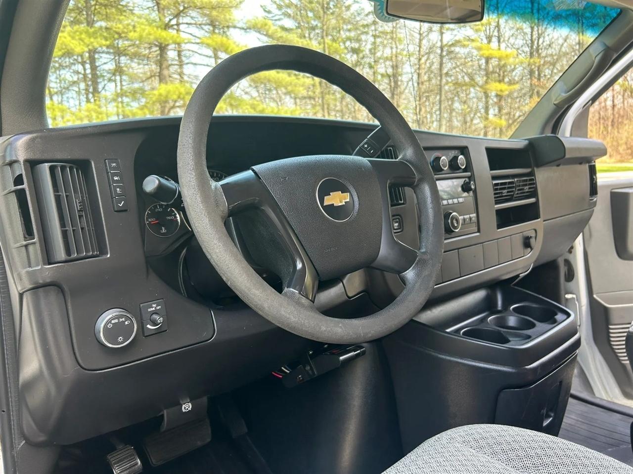 Chevrolet Express  2013