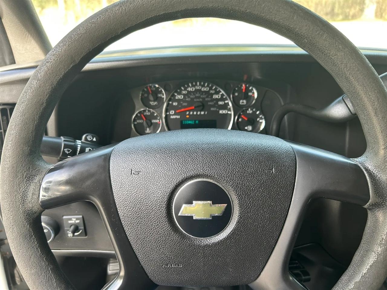 Chevrolet Express  2013