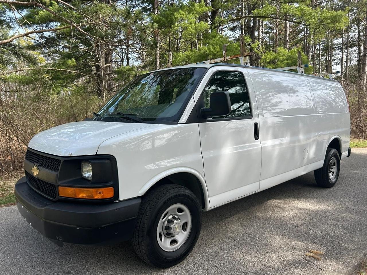 Chevrolet Express  2013