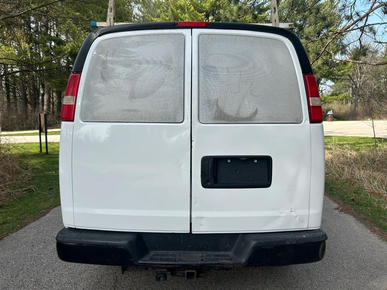 Chevrolet Express  2013