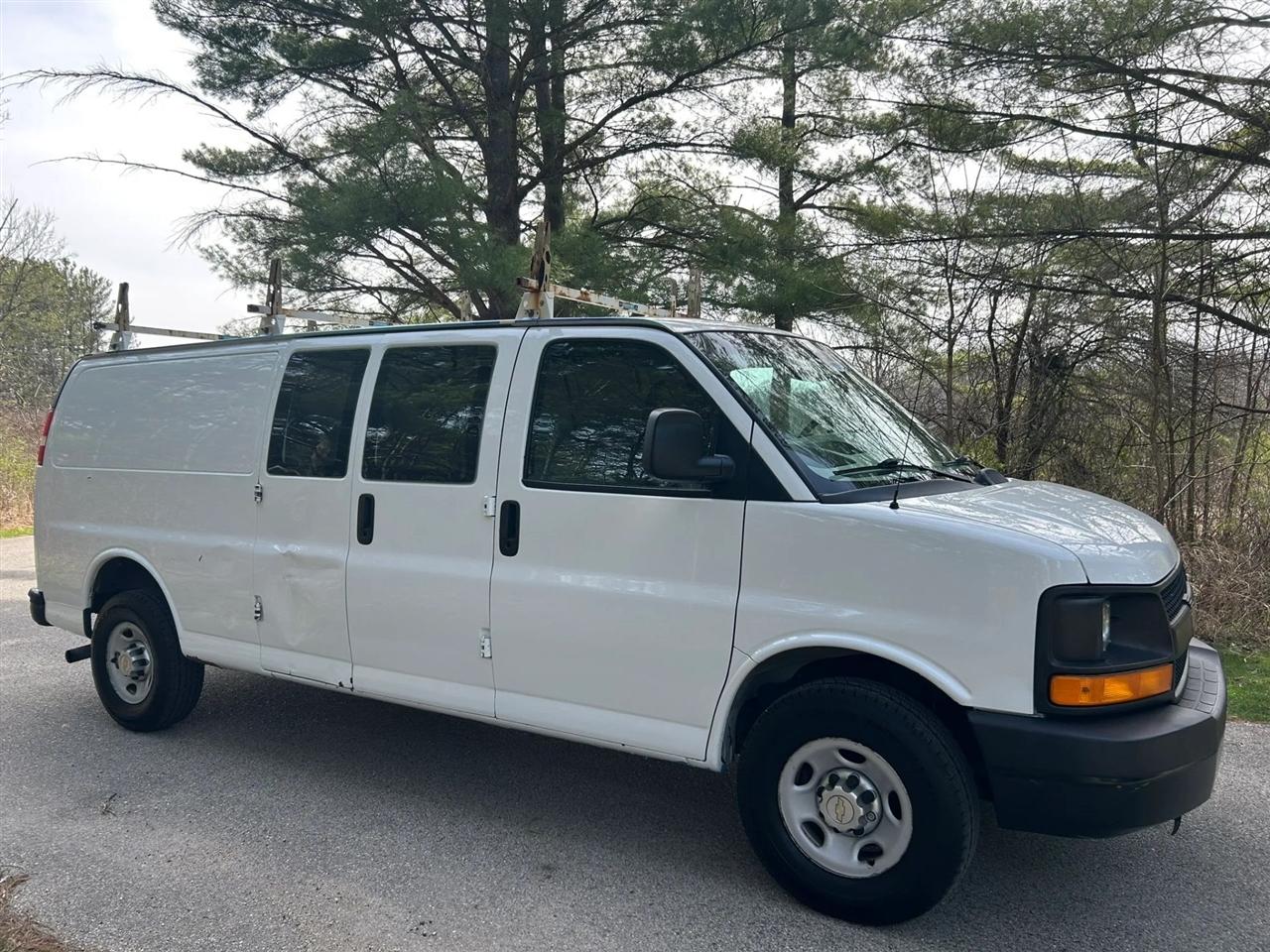 Chevrolet Express  2013
