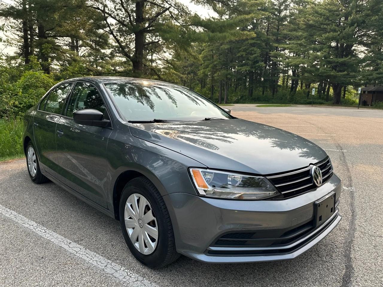 Volkswagen Jetta  2016