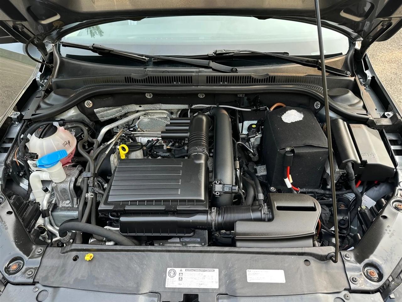 Volkswagen Jetta  2016