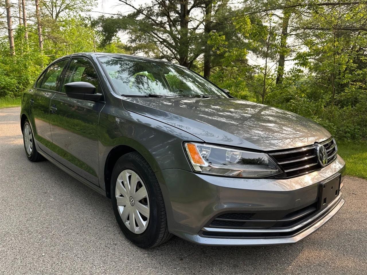 Volkswagen Jetta  2016