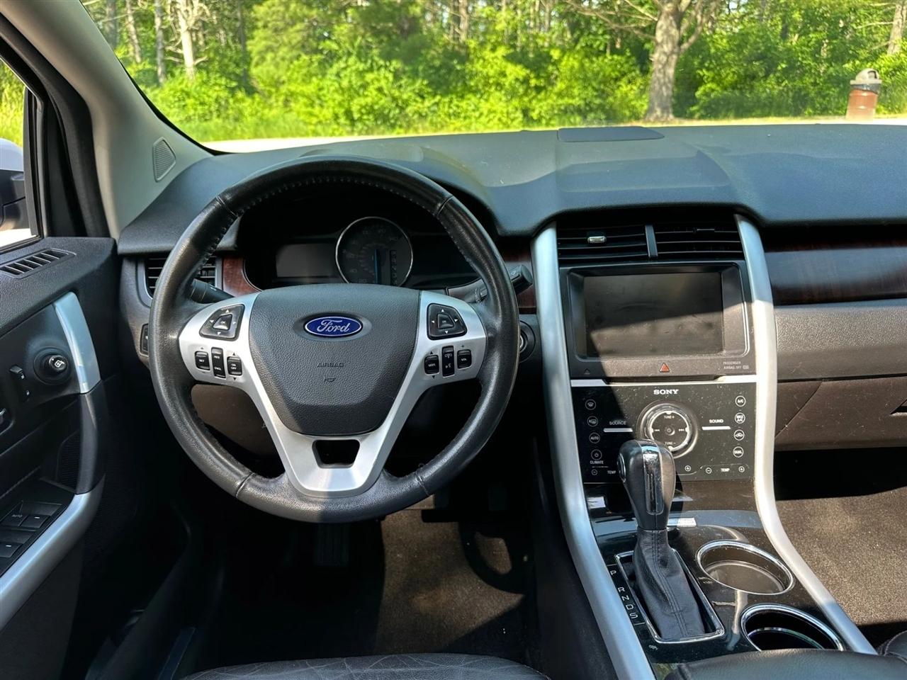 Ford Edge  2013