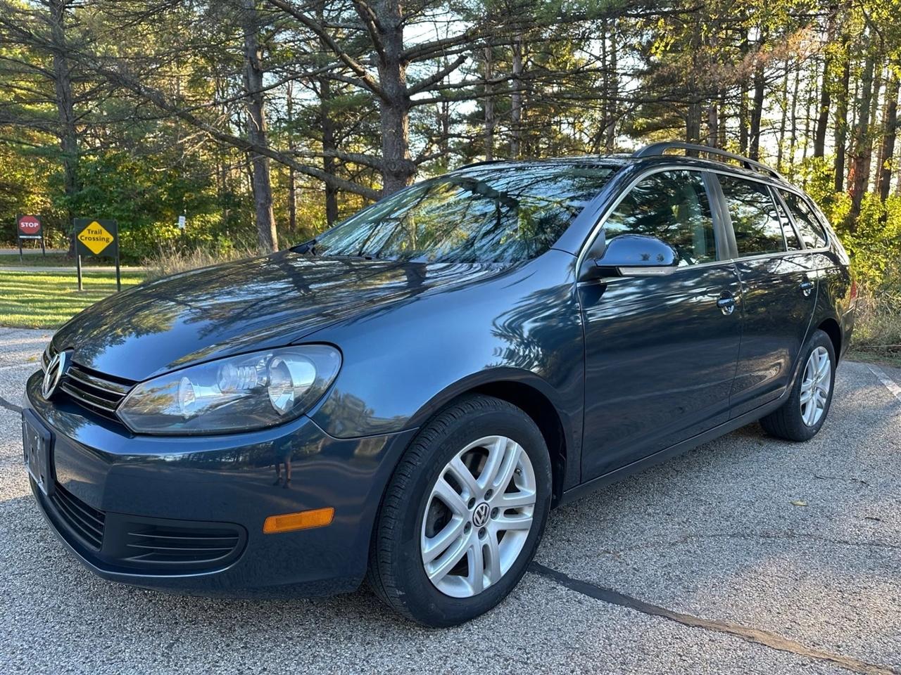 Volkswagen Jetta SportWagen  2010