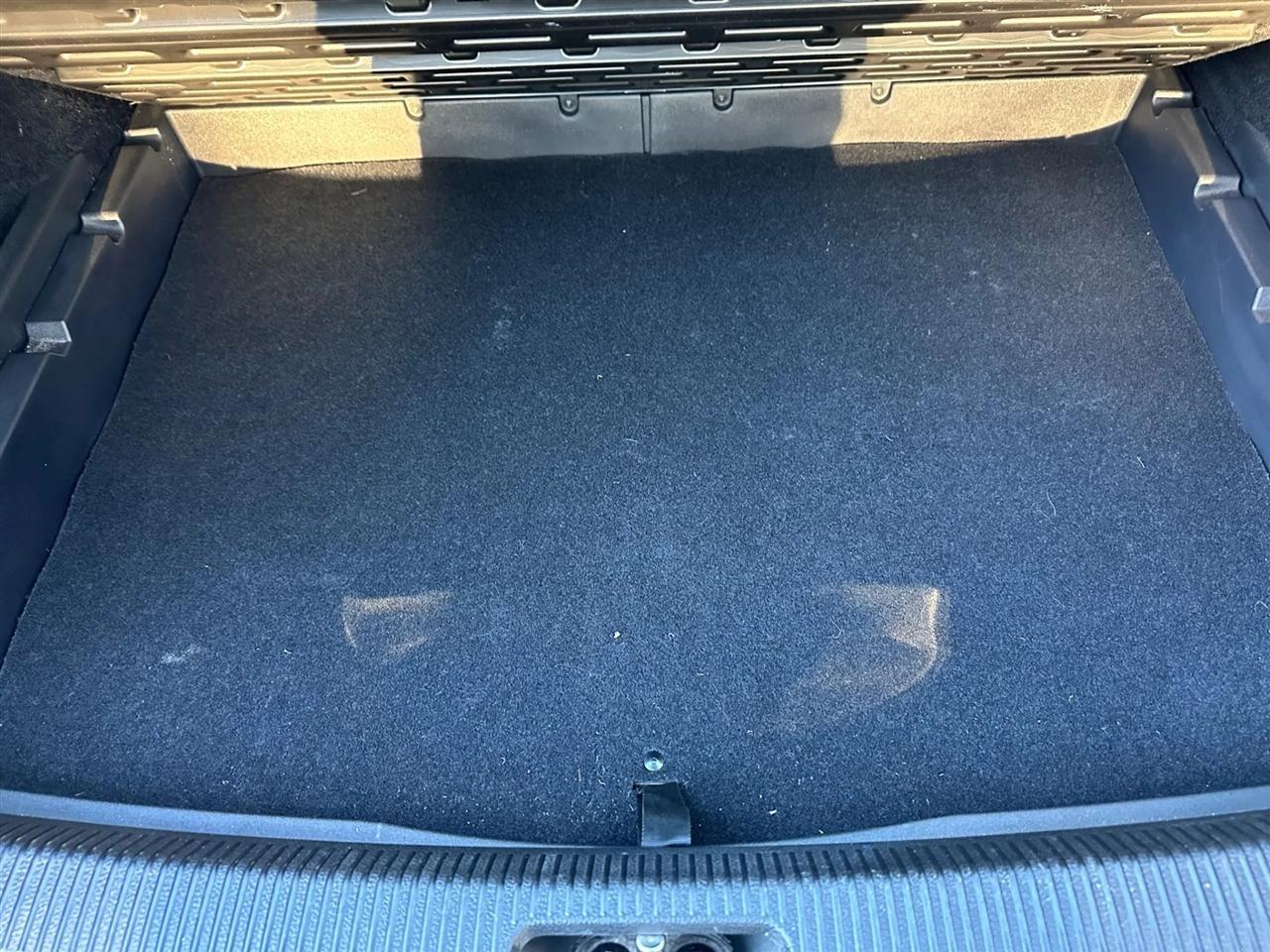 Volkswagen Jetta SportWagen  2010