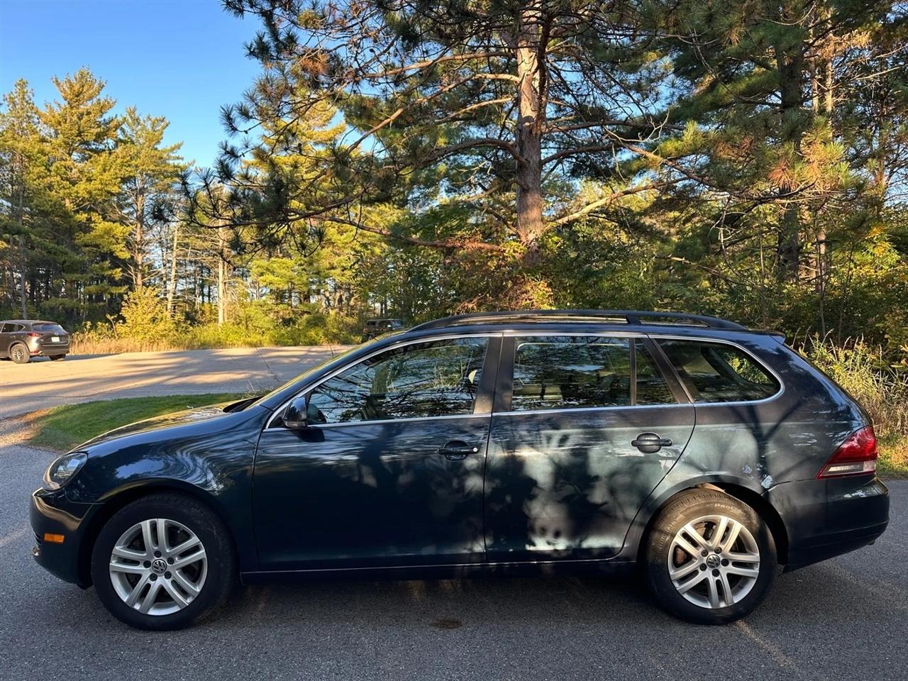 Volkswagen Jetta SportWagen  2010