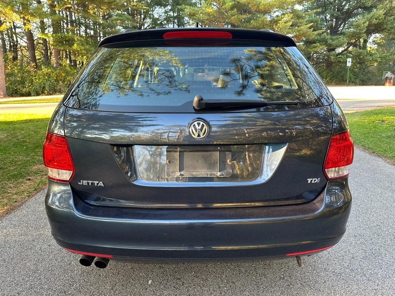 Volkswagen Jetta SportWagen  2010