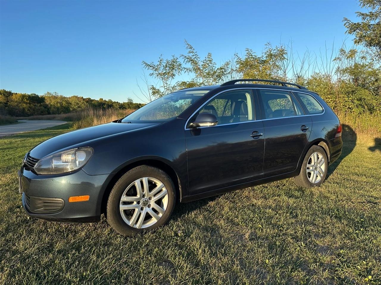 Volkswagen Jetta SportWagen  2010