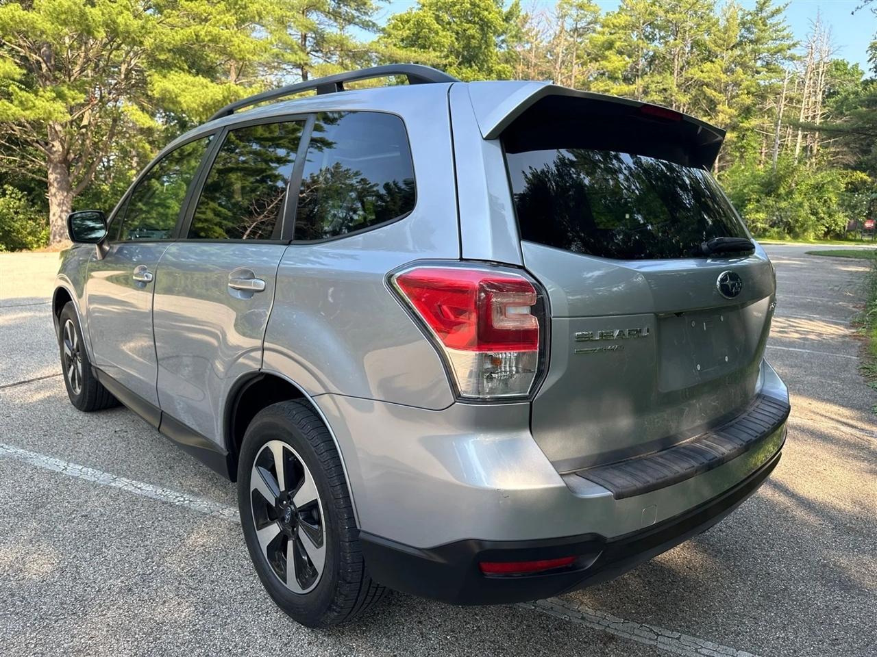 Subaru Forester  2017
