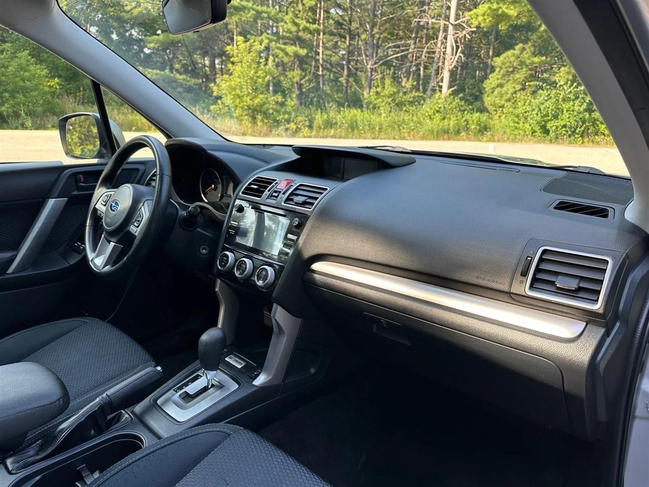 Subaru Forester  2017