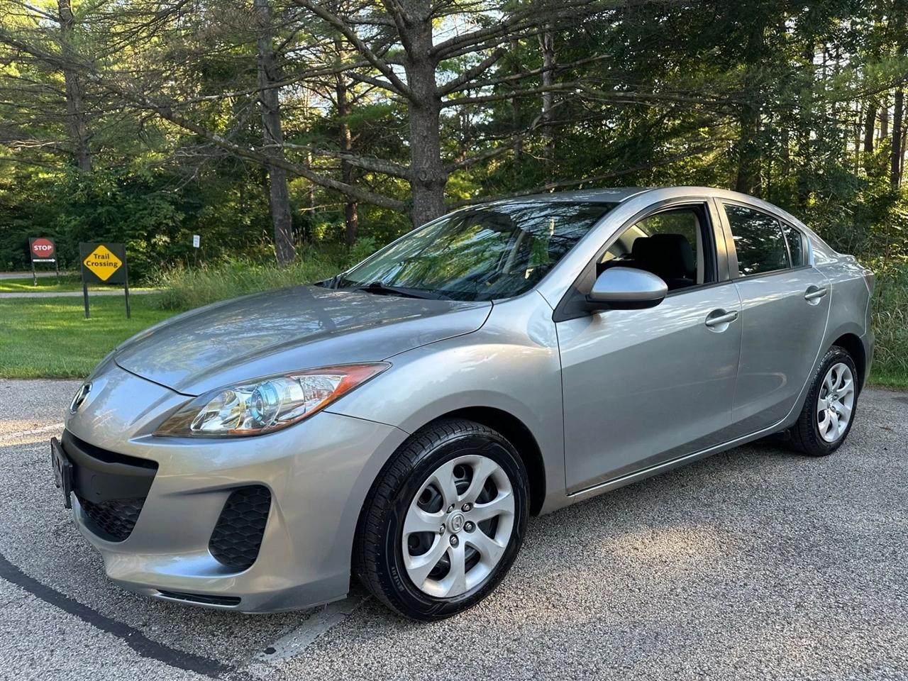 Mazda MAZDA3  2013