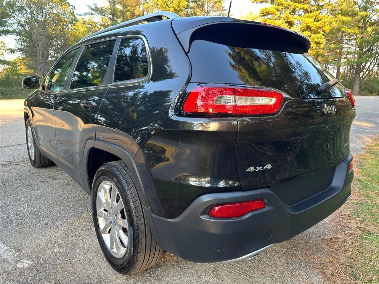 Jeep Cherokee  2016