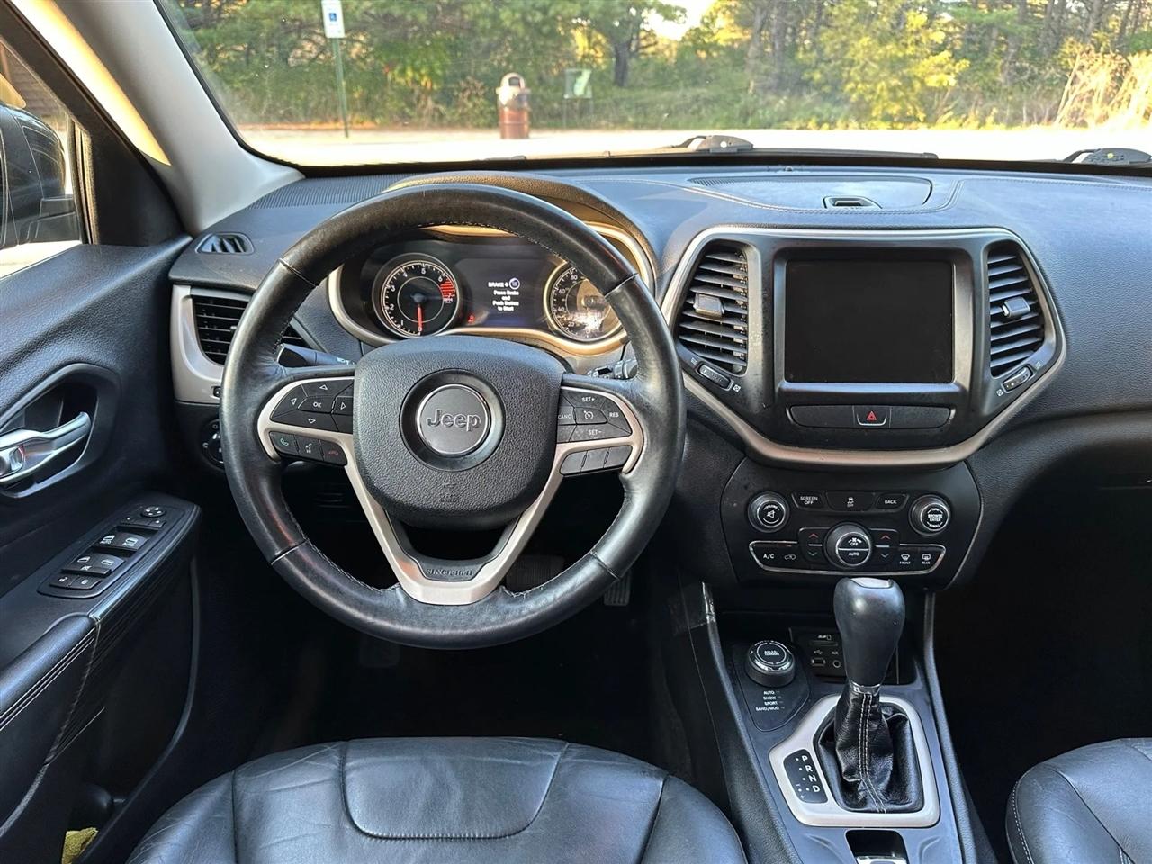 Jeep Cherokee  2016