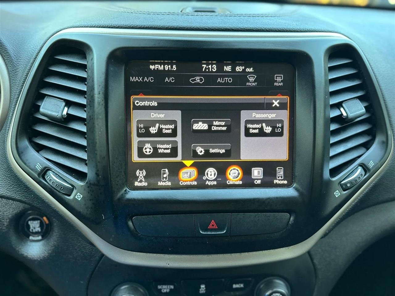 Jeep Cherokee  2016