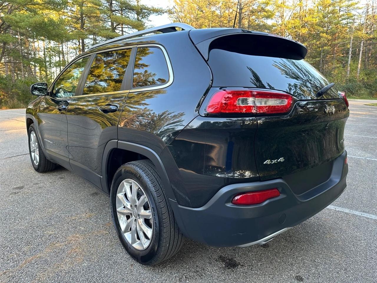 Jeep Cherokee  2016