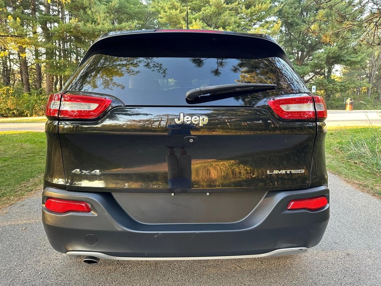 Jeep Cherokee  2016