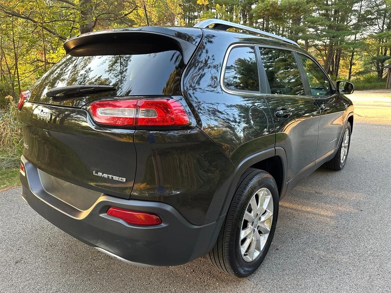 Jeep Cherokee  2016